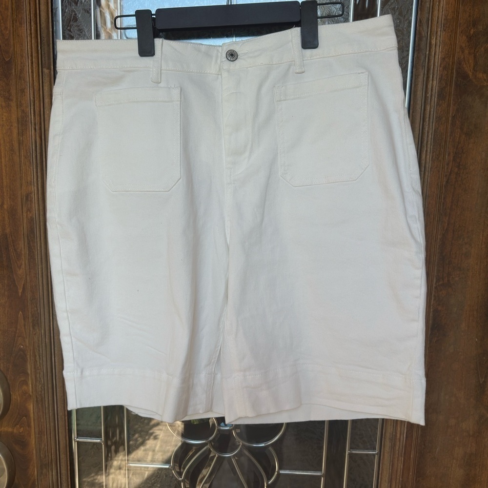 White Flat Front Knee-Length Shorts